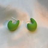 Sleek Minimalist C-Shaped Earrings
