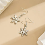 Chic Snowflake Earrings for a Festive Christmas