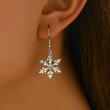 Chic Snowflake Earrings for a Festive Christmas