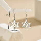 Chic Snowflake Earrings for a Festive Christmas