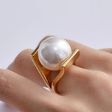 Vintage Pearl Inlaid Gold Ring