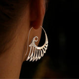 Gold Asas Hoop Earrings