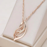 Chic and Balanced Gold Necklace