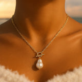Artemia – Natural Pearl Necklace