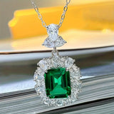 Emerald Stone Gisela Necklace