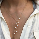 Chic Necklace Featuring Floating Pearls