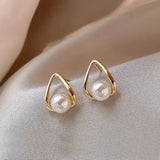 Chic Triangular Pearl Earrings