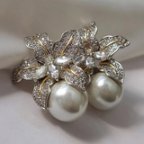 Chic Floral and Pearl Earrings